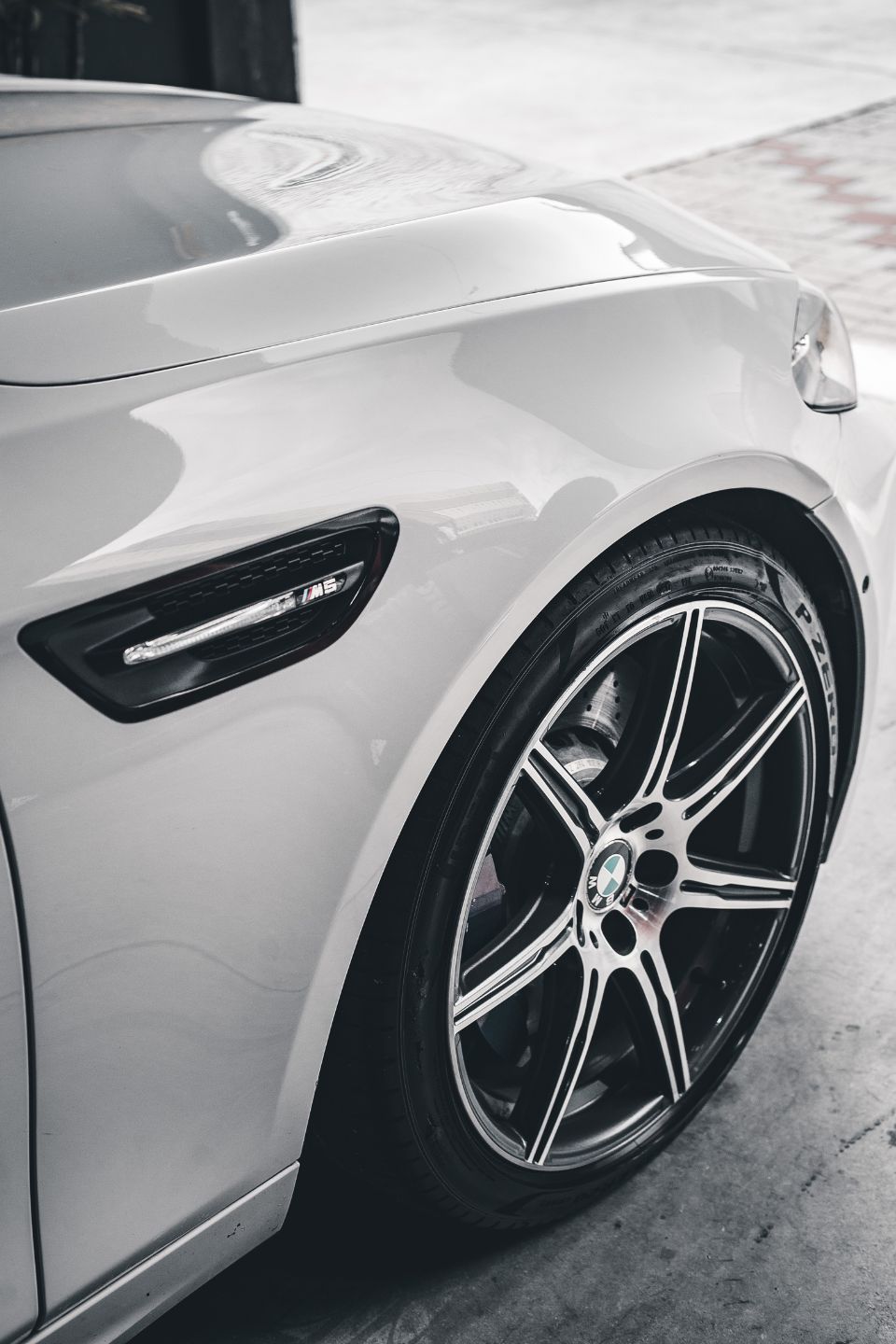 Pune to Goregaon Car Rental Pune Wheels